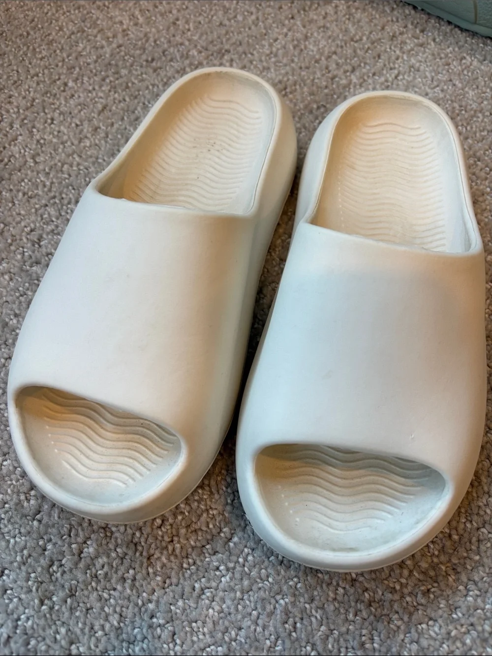 Kids White Slip-On Foam Cloud Slides